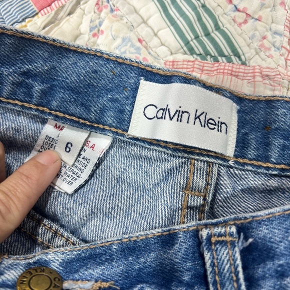 Vintage Calvin Klein High-Rise Cutoff Jean Shorts | Women’s 6 / 24 | Made in USA - Picture 6 of 14